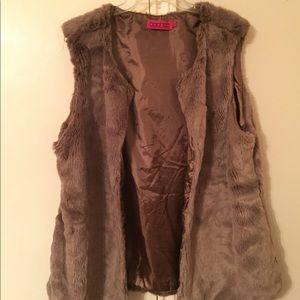 Boohoo Faux Fur Camel Vest